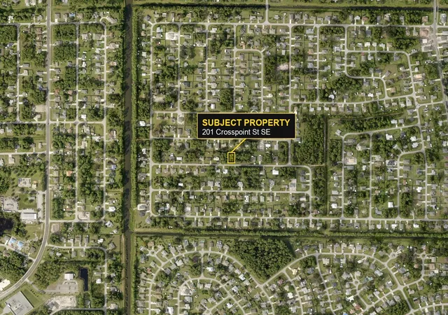 Photo 4 of Sale Pending at 201 Crosspoint St SE, Palm Bay, FL 32909 | MLS# B26070836 | Listing updated on 2026-09-15