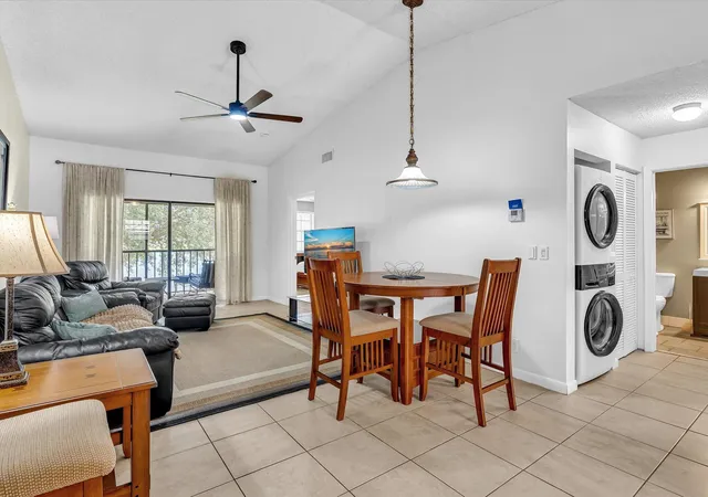 Listing Photo 4 - Condo for sale in building located at 3160 Leewood Ter, Boca Raton, FL 33431 - Unit #L218