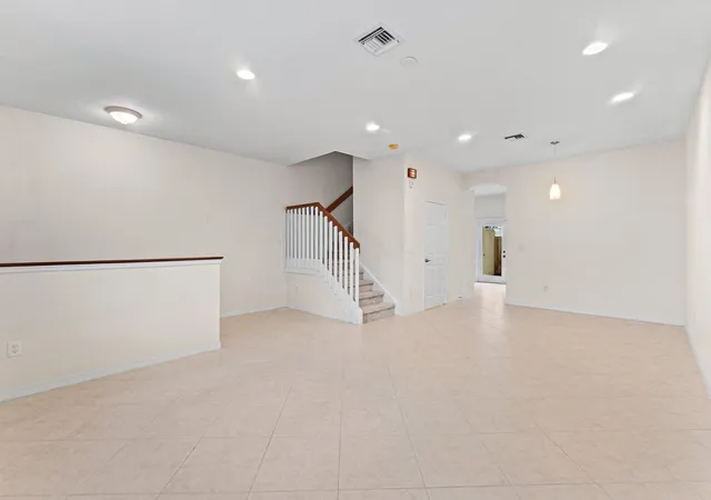 Photo 3 of Townhouse for sale at 118 Seagrape Dr #107, Jupiter, FL 33458 | MLS# B26070894 | Listing updated on 2026-09-14