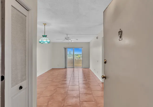 Photo 4 of Condo for sale at 900 NE 18th Avenue #803, Fort Lauderdale, FL 33304 | MLS# B26070948 | Listing updated on 2026-09-14