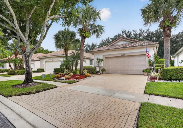 Photo 3 of Single family home for sale at 2260 Sapphire Cir, West Palm Beach, FL 33411 | MLS# B26070973 | Listing updated on 2026-09-14