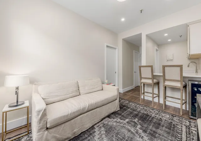 Photo 2 of Condo for sale at 235 Sunrise Ave #2211, Palm Beach, FL 33480 | MLS# B26070990 | Listing updated on 2026-10-01