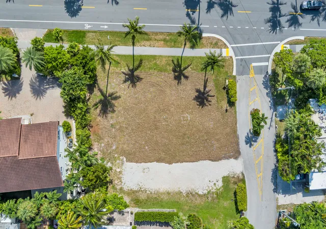 Photo 4 of Land for sale at 4112 S Ocean Blvd, Highland Beach, FL 33487 | MLS# B26071011 | Listing updated on 2026-09-15