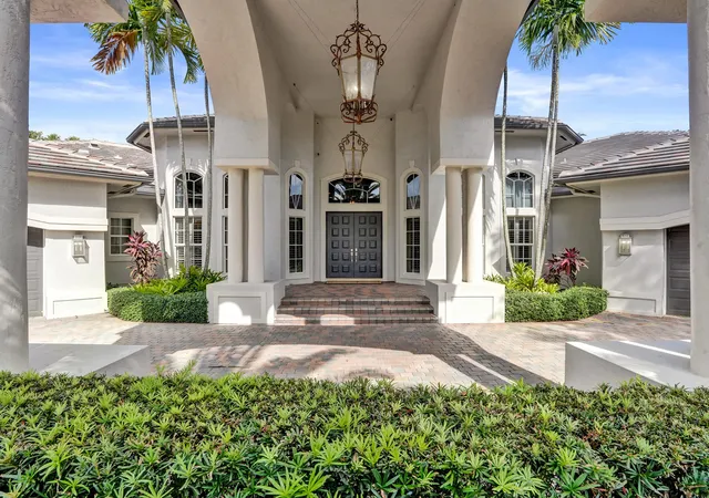 Photo 3 of Mansion for sale at 12945 Stonebrook Dr, Davie, FL 33330 | MLS# B26071111 | Listing updated on 2026-09-16