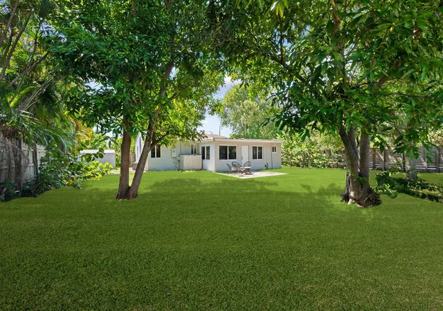 Photo 2 of Single family home for sale at 1544 Nw 5th Avenue, Fort Lauderdale, FL 33311 | MLS# B26071160 | Listing updated on 2026-09-16