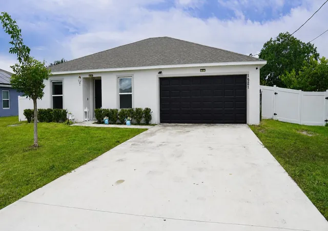 Photo 22 of Single family home for sale at 1921 Se Joyner Cir, Port Saint Lucie, FL 34952 | MLS# B26071212 | Listing updated on 2026-09-15