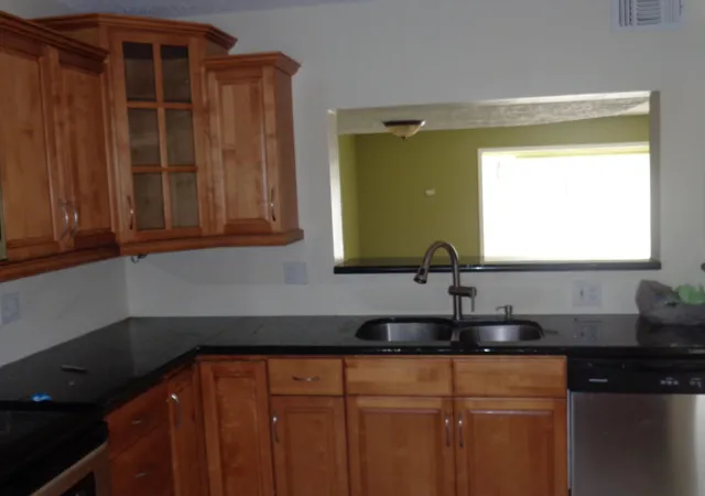Photo 2 of Townhouse for sale at 3708 Savoy Ln #E, West Palm Beach, FL 33417 | MLS# B26071380 | Listing updated on 2026-09-14