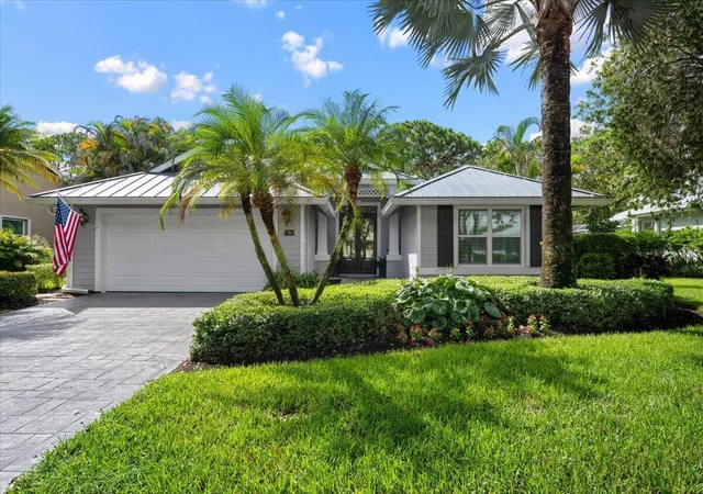 Single family home for sale at 7990 SE Mammoth Dr, Hobe Sound, FL 33455 | MLS# B26071442