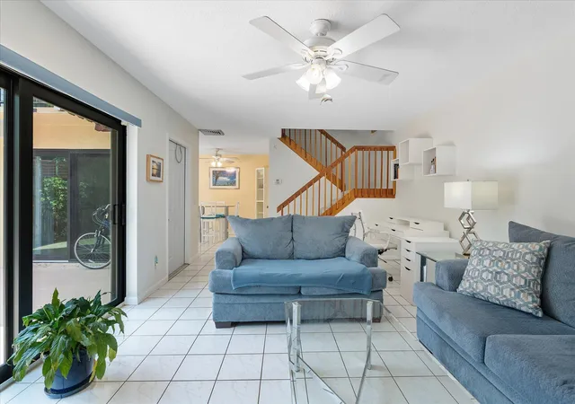 Photo 4 of Townhouse for sale at 702 NW 98th Circle, Plantation, FL 33324 | MLS# B26071495 | Listing updated on 2026-09-16