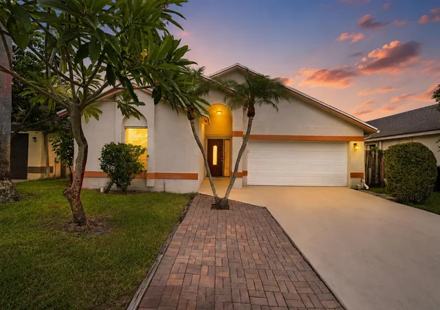 Photo 2 of Sale Pending at 1296 Waterway Cvs Dr, Wellington, FL 33414 | MLS# B26071641 | Listing updated on 2026-09-17
