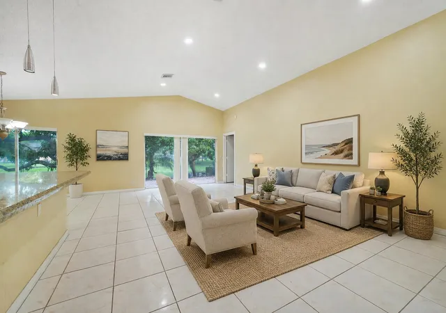 Photo 3 of Sale Pending at 1296 Waterway Cvs Dr, Wellington, FL 33414 | MLS# B26071641 | Listing updated on 2026-09-17