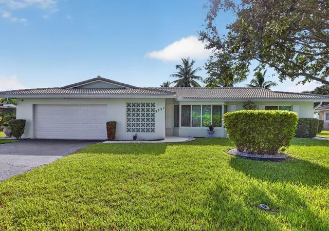 Photo 1 of Single family home for sale at 3731 Nw 99th Avenue, Coral Springs, FL 33065 | MLS# B26071651 | Listing updated on 2026-09-23
