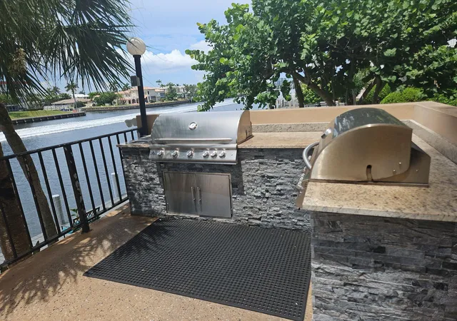Photo 3 of Sale Pending at 1150 Hillsboro Mile #812, Hillsboro Beach, FL 33062 | MLS# B26071665 | Listing updated on 2026-09-17