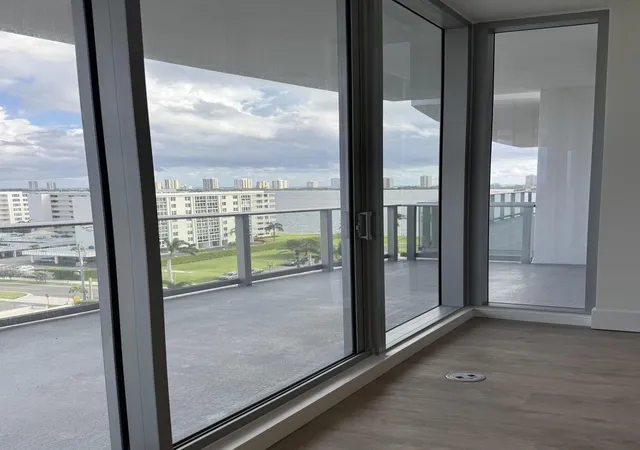 Photo 3 of Condo for sale at 220 Lake Shore Dr #813, West Palm Beach, FL 33403 | MLS# B26071806 | Listing updated on 2026-09-14