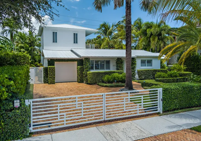 Photo 1 of Single family home for sale at 203 Arlington Rd, West Palm Beach, FL 33405 | MLS# B26071886 | Listing updated on 2026-09-28