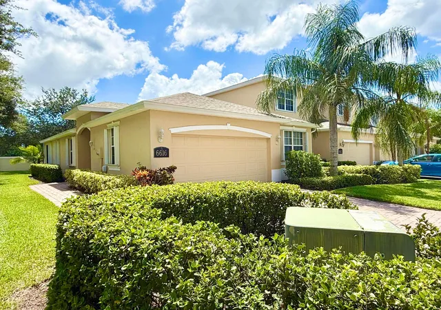 Photo 1 of Sale Pending at 6616 Liberty Pl, Vero Beach, FL 32966 | MLS# B26072013 | Listing updated on 2026-09-18
