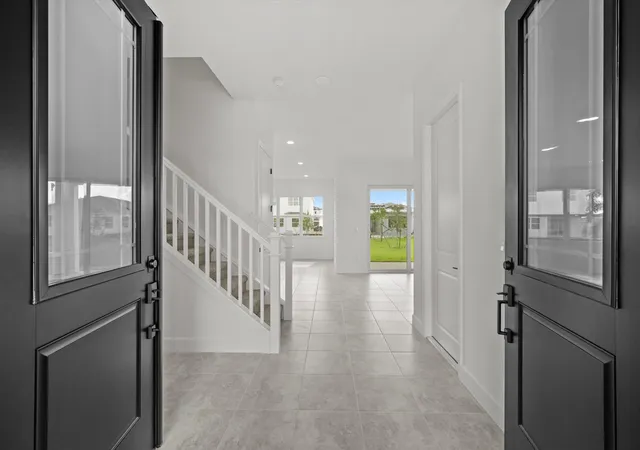 Photo 4 of Sale Pending at 13704 Century Oak, Loxahatchee, FL 33470 | MLS# B26072059 | Listing updated on 2026-09-14