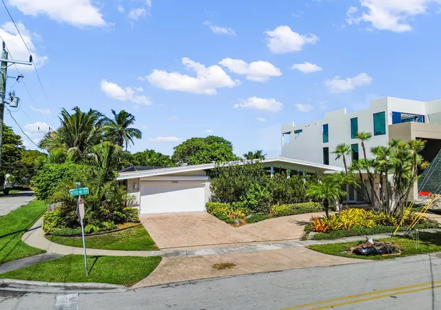 Photo 1 of Single family home for sale at 12990 Keystone Ter, North Miami, FL 33181 | MLS# B26072103 | Listing updated on 2026-09-14