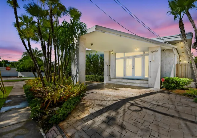 Photo 4 of Single family home for sale at 12990 Keystone Ter, North Miami, FL 33181 | MLS# B26072103 | Listing updated on 2026-09-14