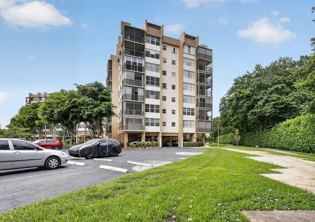 Photo 1 of Condo for sale at 1400 Saint Charles Pl #313, Pembroke Pines, FL 33026 | MLS# B26072120 | Listing updated on 2026-09-16