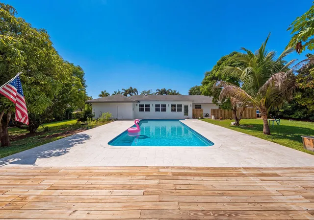 Photo 1 of Single family home for sale at 4910 Sw 205th Avenue, Southwest Ranches, FL 33332 | MLS# B26072129 | Listing updated on 2026-09-15