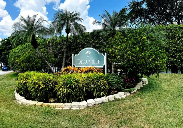 Photo 2 of Condo for sale at 14701 Cumberland Dr, Delray Beach, FL 33446 | MLS# B26072181 | Listing updated on 2026-09-14