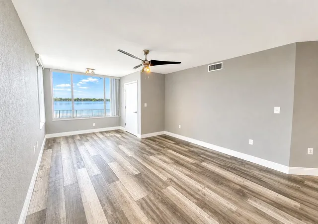 Photo 2 of Condo for sale at 2831 N Oakland Forest Dr #101, Oakland Park, FL 33309 | MLS# B26072255 | Listing updated on 2026-09-15