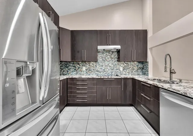 Photo 4 of House for sale at 11137 NW 38th Place, Sunrise, FL 33351 | MLS# B26072303 | Listing updated on 2026-09-23