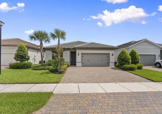 Photo 1 of Single family home for sale at 535 Se Villandry Way, Port Saint Lucie, FL 34984 | MLS# B26072333 | Listing updated on 2026-09-14
