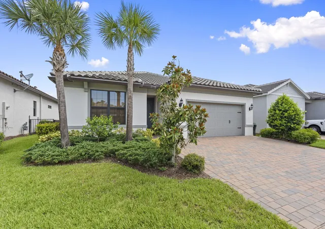 Photo 3 of Single family home for sale at 535 Se Villandry Way, Port Saint Lucie, FL 34984 | MLS# B26072333 | Listing updated on 2026-09-14