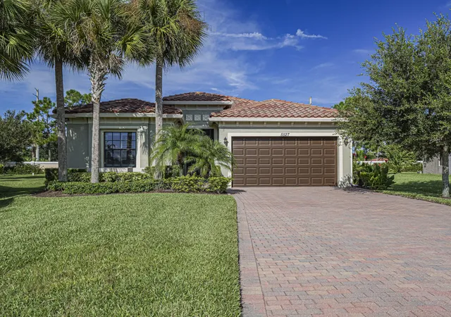 Photo 3 of Single family home for sale at 5527 57th Way, Vero Beach, FL 32967 | MLS# B26072342 | Listing updated on 2026-10-05