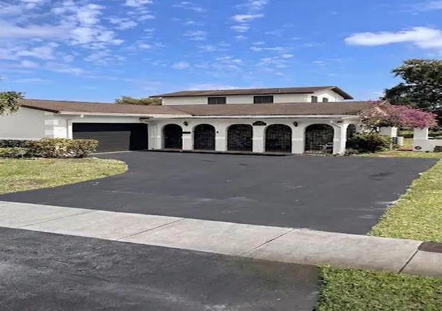 Photo 1 of Single family home for sale at 2320 Nw 30th Way, Fort Lauderdale, FL 33311 | MLS# B26072400 | Listing updated on 2026-09-13