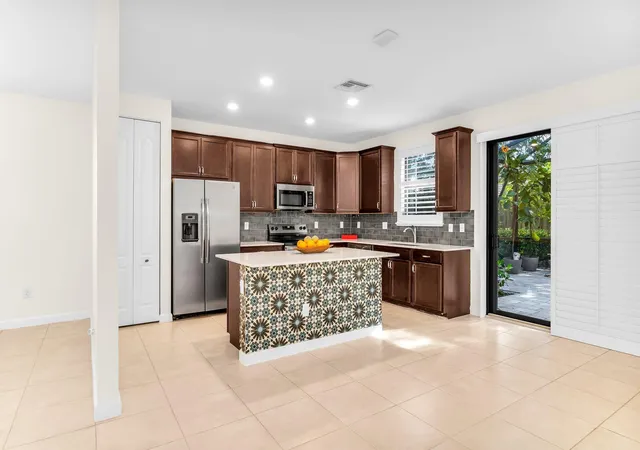 Photo 3 of Townhouse for sale at 12822 Anthorne Ln, Boynton Beach, FL 33436 | MLS# B26072559 | Listing updated on 2026-09-14