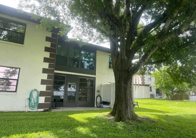 Photo 3 of Condo for sale at 15 A Miracle Ave, Avon Park, FL 33825 | MLS# B26072583 | Listing updated on 2026-09-29