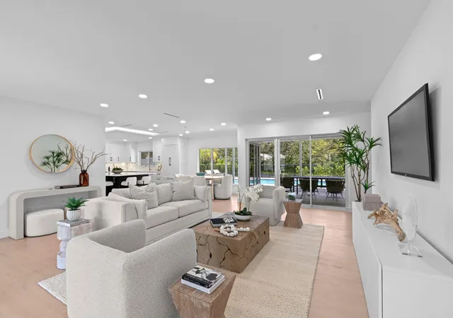 Photo 3 of Single family home for sale at 1090 SW Mulberry Way, Boca Raton, FL 33486 | MLS# B26072693 | Listing updated on 2026-09-14