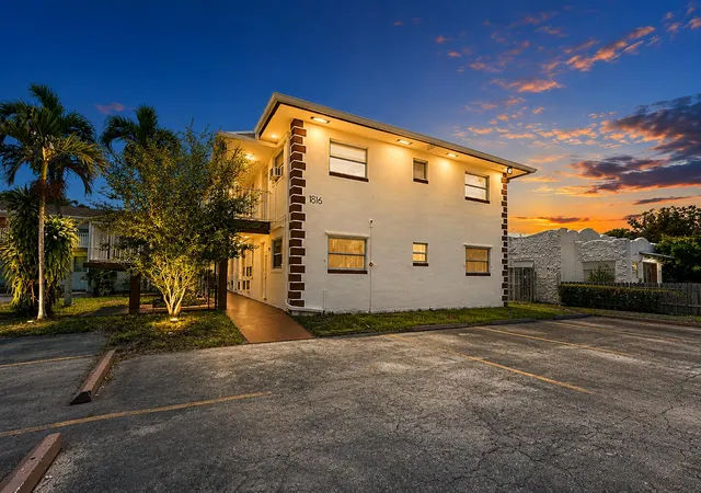 Condo for sale at 1816 Mckinley St #7, Hollywood, FL 33020 | MLS# B26072706 | Listing updated on 2026-09-15