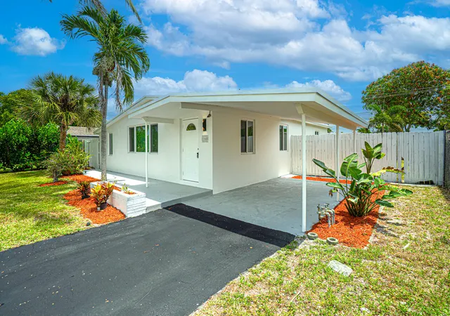 Photo 2 of Single family home for sale at 160 Ne 60th Street, Fort Lauderdale, FL 33334 | MLS# B26072738 | Listing updated on 2026-09-16