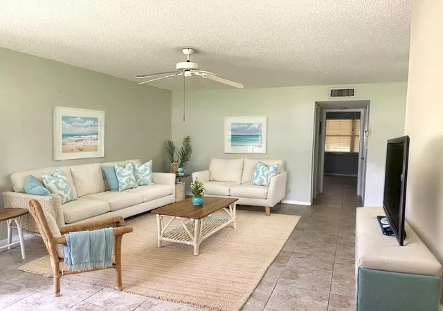 Photo 3 of Single family home for sale at 892 High Point Blvd N #B, Delray Beach, FL 33445 | MLS# B26072790 | Listing updated on 2026-09-14