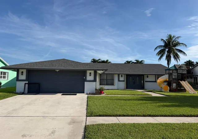 Photo 3 of Single family home for sale at 5099 Little Beth Dr S, Boynton Beach, FL 33472 | MLS# B26072807 | Listing updated on 2026-09-13