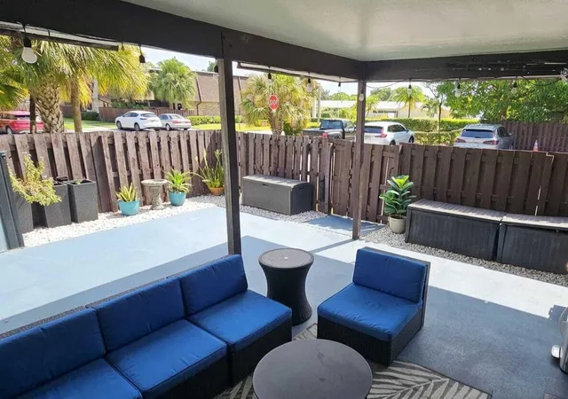 Photo 2 of Townhouse for sale at 2492 Nw 99th Avenue, Coral Springs, FL 33065 | MLS# B26072840 | Listing updated on 2026-09-15