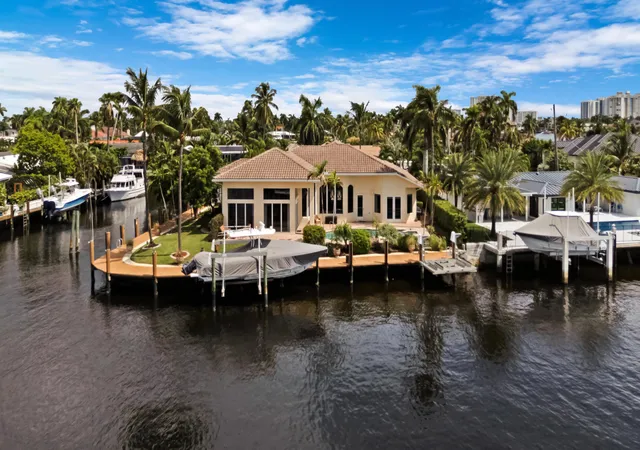 Photo 2 of Single family home for sale at 2761 Se 9th Street, Pompano Beach, FL 33062 | MLS# B26072880 | Listing updated on 2026-09-15