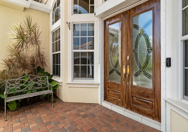 Photo 3 of Single family home for sale at 2761 SE 9th Street, Pompano Beach, FL 33062 | MLS# B26072880 | Listing updated on 2026-09-15