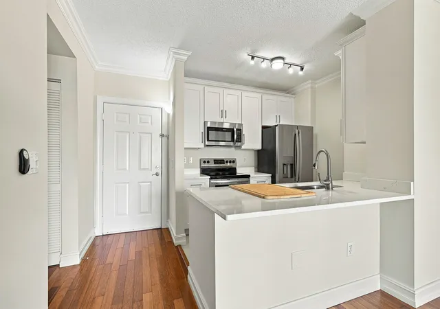 Photo 3 of Condo for sale at 780 S Sapodilla Ave #412, West Palm Beach, FL 33401 | MLS# B26072969 | Listing updated on 2026-09-23