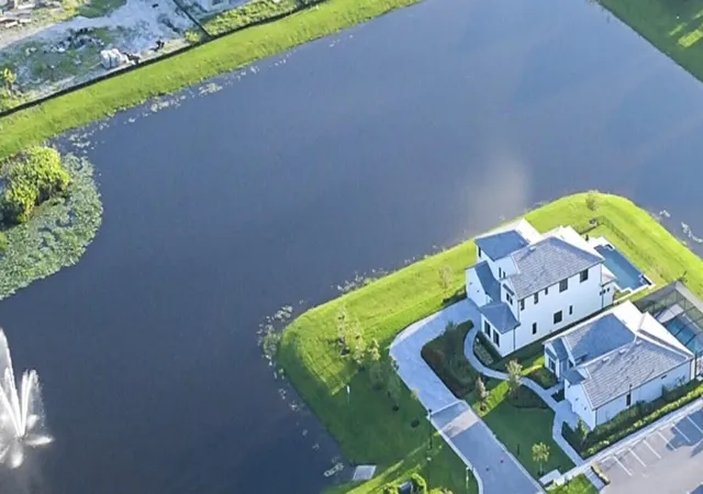 Photo 3 of Mansion for sale at 4968 Caladium Way #Livingston 4, Davie, FL 33328 | MLS# B26072991 | Listing updated on 2026-09-14