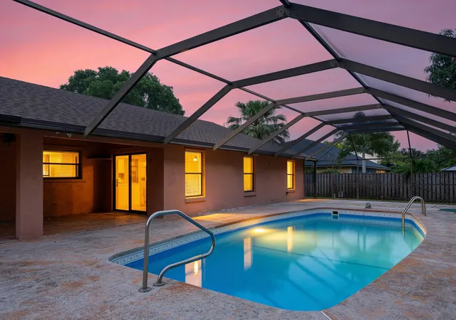 Photo 2 of Single family home for sale at 2652 Yarmouth Dr, Wellington, FL 33414 | MLS# B26073032 | Listing updated on 2026-09-23