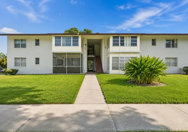 Photo 1 of Condo for sale at 380 E Laurel Dr #5D, Margate, FL 33063 | MLS# B26073221 | Listing updated on 2026-09-23