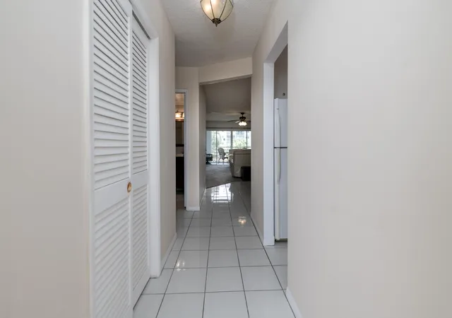 Photo 2 of Condo for sale at 2731 Ne 14th Street Cswy #427, Pompano Beach, FL 33062 | MLS# B26073383 | Listing updated on 2026-09-14