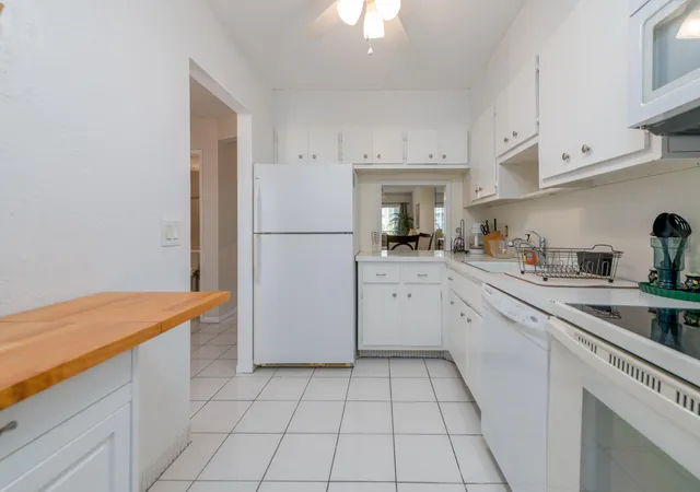 Photo 4 of Condo for sale at 2731 NE 14th Street Cswy #427, Pompano Beach, FL 33062 | MLS# B26073383 | Listing updated on 2026-09-14