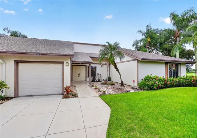 Photo 1 of Single family home for sale at 13355 Touchstone Pl, Palm Beach Gardens, FL 33418 | MLS# B26073403 | Listing updated on 2026-09-14