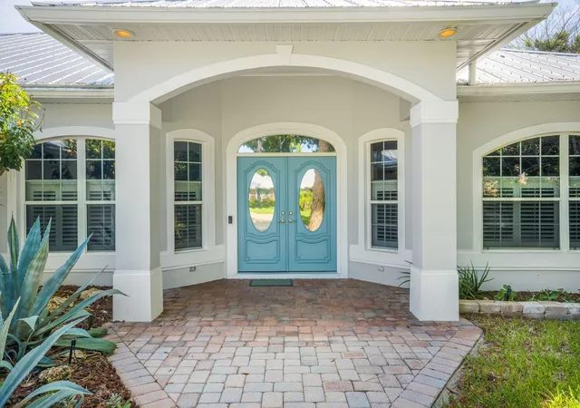 Photo 4 of Single family home for sale at 4390 2nd Square SW, Vero Beach, FL 32968 | MLS# B26073433 | Listing updated on 2026-10-05